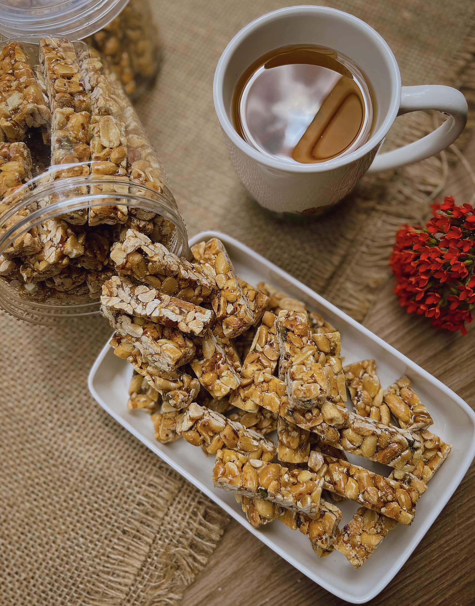 Kẹo Đậu Phộng + Mè Đen - 1